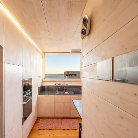 Guestready - Like A Sailor With River View * Lisbona